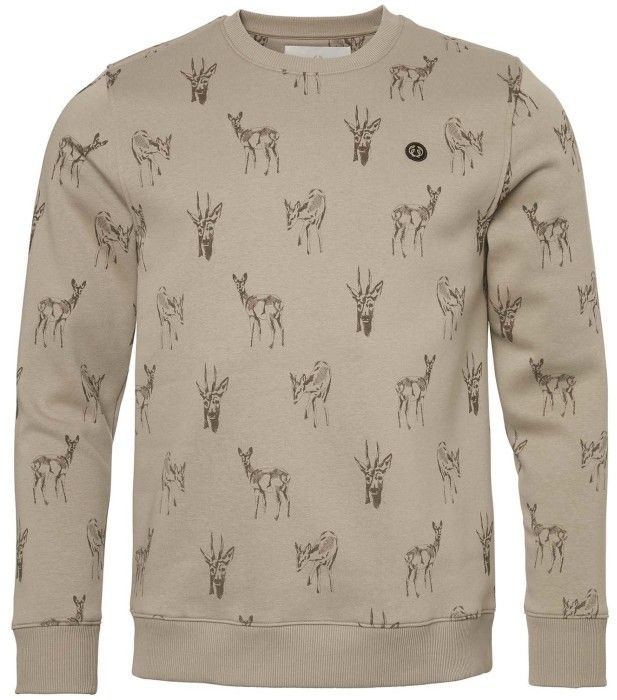 M's Deer Sweatshirt Close up Deer