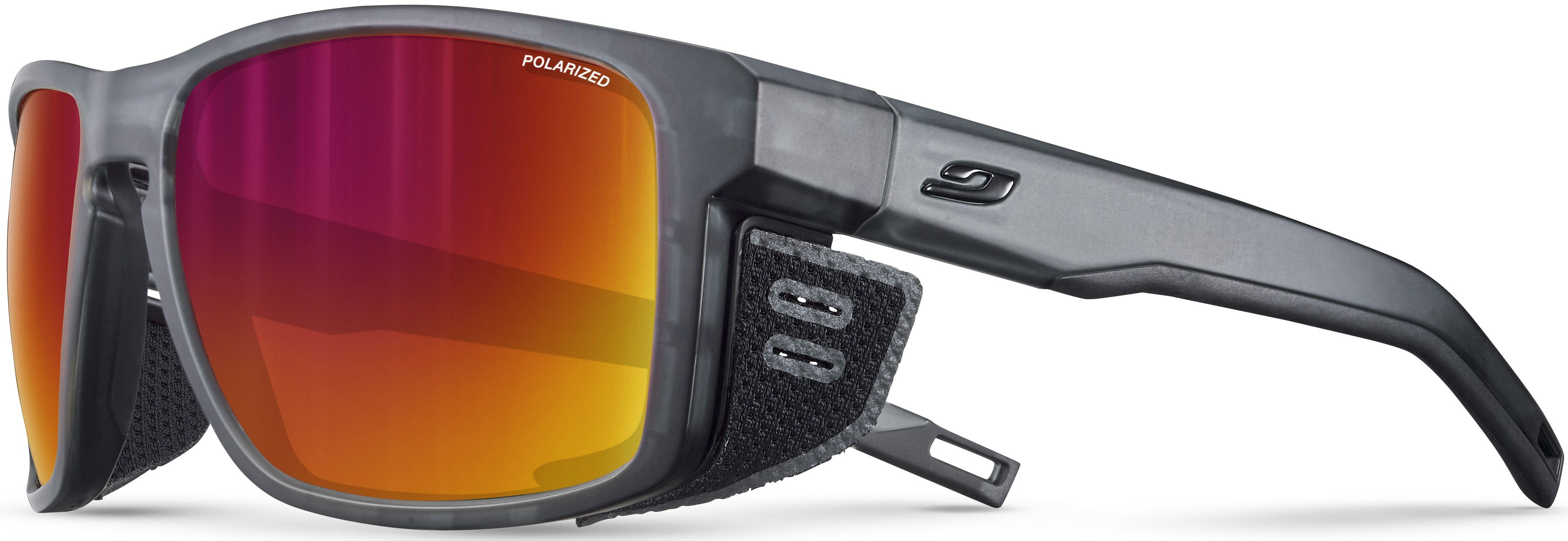 Shield Translucent 3CF Black / Black Polarized
