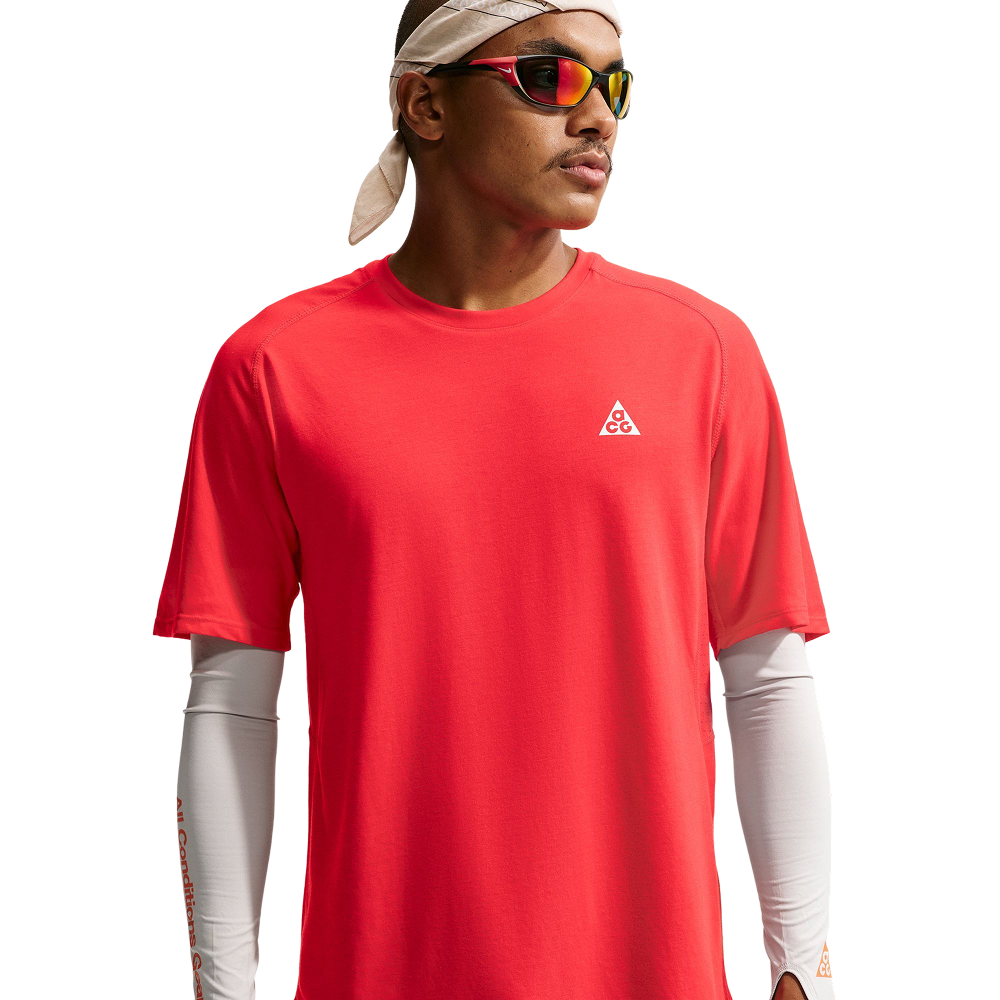 M's Acg "Solar Chase" Dri-Fit Adv Trail Running Top Lt Crimson/Lt Crimson/Summit White