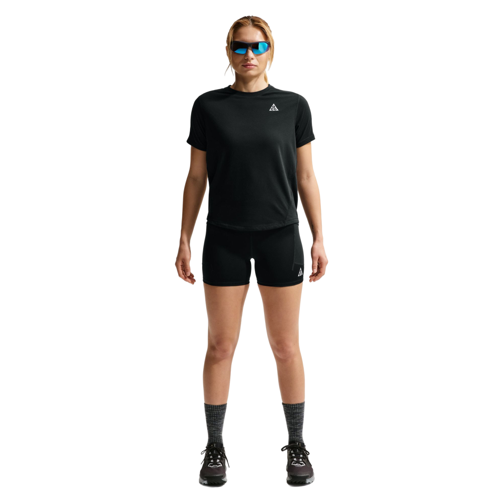 W's Acg Dri-Fit High-Waisted 4" Trail Running Shorts Black/Summit White