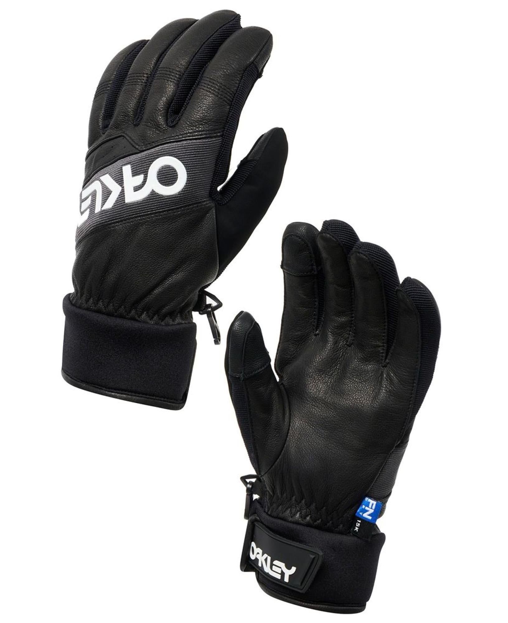 Factory Winter 2 Svart